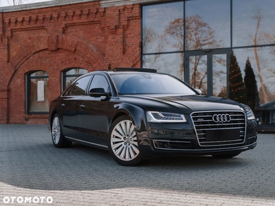 Audi A8 3.0 TDI clean diesel L Quattro