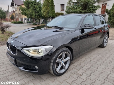 BMW Seria 1 120d Sport Line