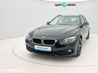 BMW Seria 3 318d Advantage