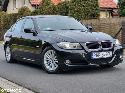 BMW Seria 3 318i