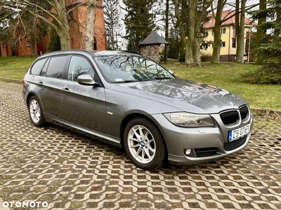 BMW Seria 3 320d DPF Touring