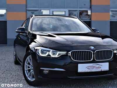 BMW Seria 3 320d Luxury Line sport