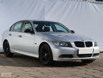 BMW SERIA 3 IV (E90/E91/E92/E93) BMW SERIA 3 , Klima, Parktronic, Podgrzewane siedzienia,ALU