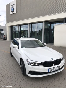 BMW Seria 5 518d Sport Line