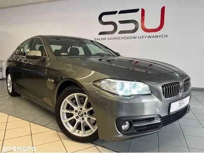 BMW Seria 5 525D xDrive Luxury Line