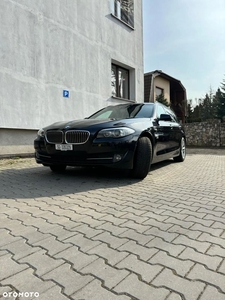 BMW Seria 5 528i xDrive Touring Luxury Line