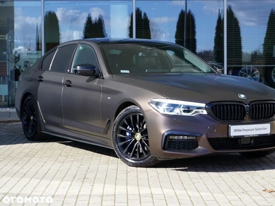 BMW Seria 5 530i GPF xDrive M Sport sport