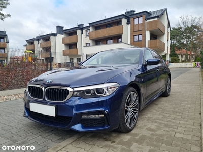 BMW Seria 5 530i xDrive M Sport sport