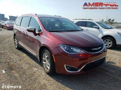 Chrysler Pacifica II 2017