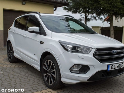 Ford Kuga 2.0 TDCi 4x4 ST-Line