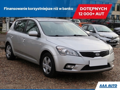 Kia Ceed I Hatchback 5d Facelifting 1.4 DOHC CVVT 90KM 2010