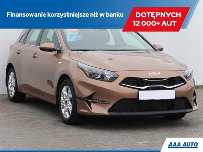 Kia Ceed III Hatchback Facelifting 1.0 T-GDI 100KM 2022