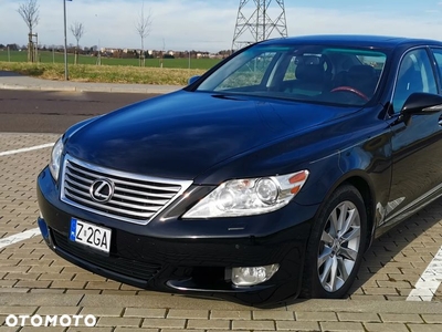 Lexus LS 460 Prestige AWD