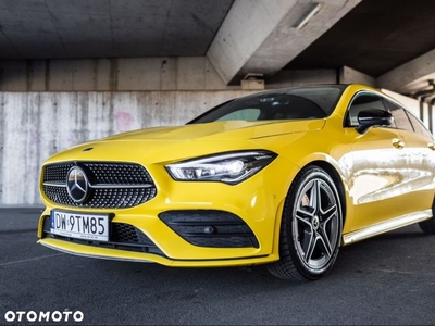 Mercedes-Benz CLA 200 AMG Line 7G-DCT