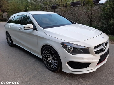 Mercedes-Benz CLA Shooting Brake 180 AMG Line