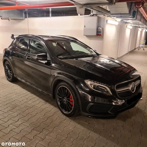 Mercedes-Benz GLA 45 AMG 4-Matic Edition 1