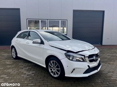 Mercedes-Benz Klasa A 180 (BlueEFFICIENCY) Urban