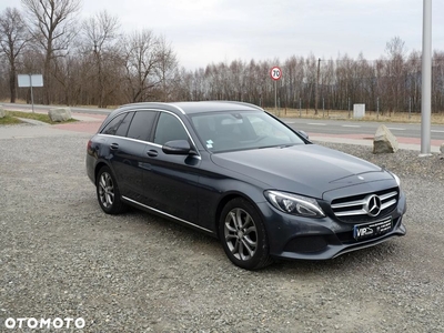 Mercedes-Benz Klasa C 200 (BlueTEC) d T 7G-TRONIC Exclusive