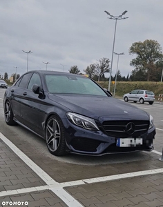 Mercedes-Benz Klasa C 250 d T 9G-TRONIC AMG Line