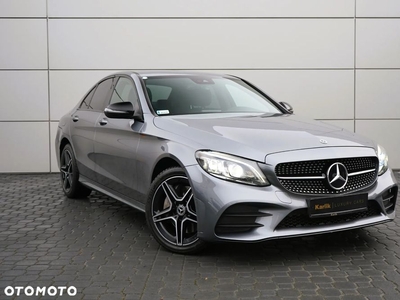 Mercedes-Benz Klasa C 300 d 4MATIC 9G-TRONIC