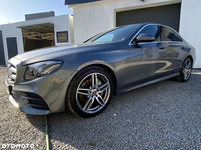 Mercedes-Benz Klasa E 220 d 4-Matic 9G-TRONIC