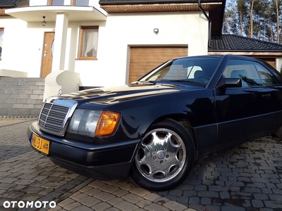 Mercedes-Benz W124 (1984-1993)