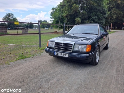 Mercedes-Benz W124 (1984-1993)