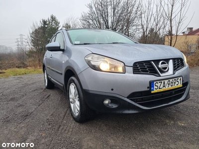 Nissan Qashqai 2.0 dCi 4 x 4 DPF 360