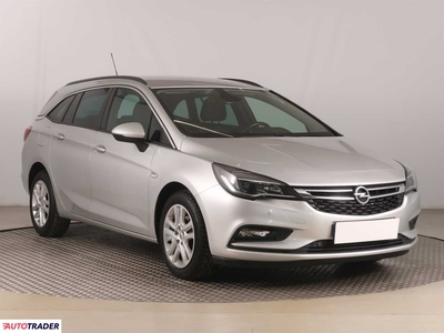 Opel Astra 1.4 147 KM 2017r. (Piaseczno)