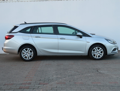 Opel Astra 2018 1.6 CDTI 179578km Kombi