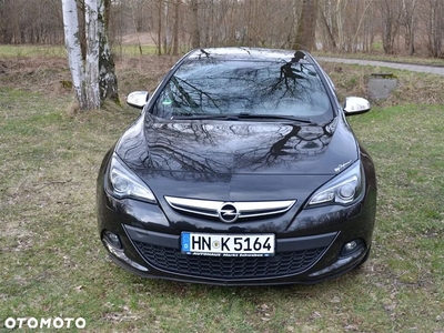 Opel Astra GTC 1.6 Turbo Edition