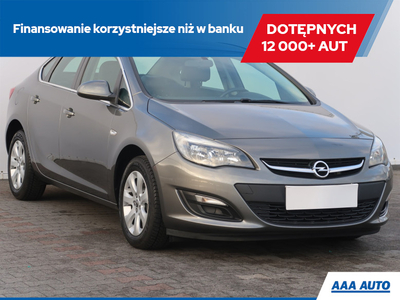 Opel Astra J Sedan 1.4 Turbo ECOTEC 140KM 2017