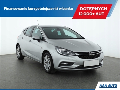 Opel Astra K Hatchback 5d 1.4 Turbo 125KM 2017