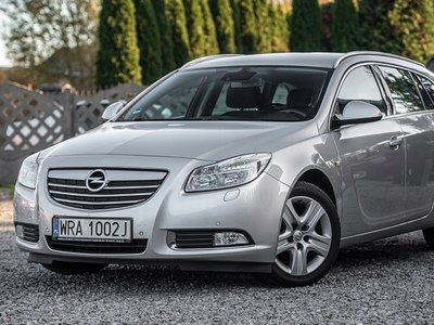 Opel Insignia I Sports Tourer 1.8 Twinport ECOTEC 140KM 2009