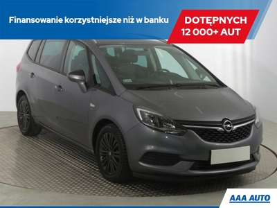 Opel Zafira C Tourer Facelifting 1.6 Turbo 136KM 2019