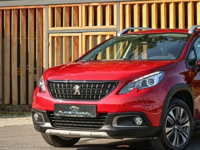 Peugeot 2008 I SUV Facelifting 1.2 PureTech 110KM 2019