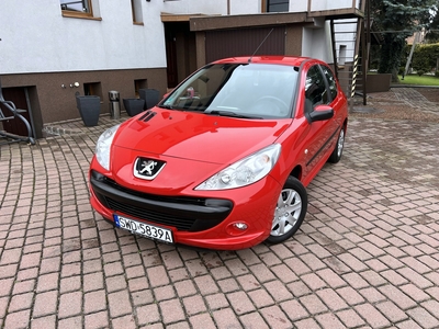 Peugeot 206 Hatchback 1.1 i 60KM 2009