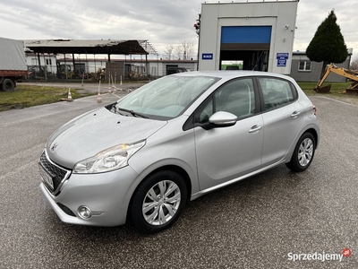 Peugeot 208 1.2 BENZYNA Klimatyzacja Czujniki Cofania TOP