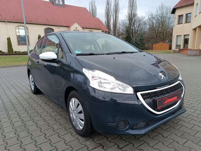 Peugeot 208 I Hatchback 3d 1.0 VTI 68KM 2014