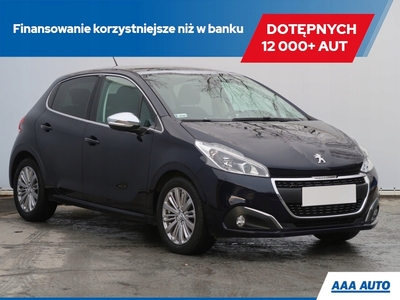 Peugeot 208 I Hatchback 5d Facelifting 1.2 PureTech 110KM 2019