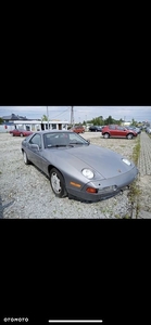 Porsche 928