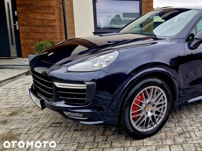 Porsche Cayenne GTS