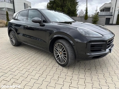 Porsche Cayenne Platinum Edition