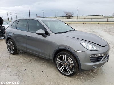 Porsche Cayenne S