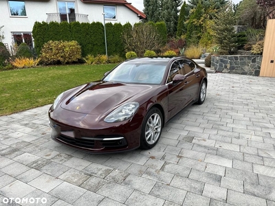 Porsche Panamera 4S