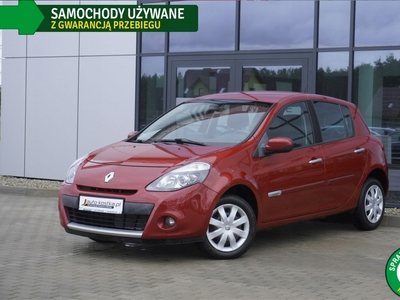 Renault Clio III Hatchback 3d Phase II 1.2 16v 75KM 2011