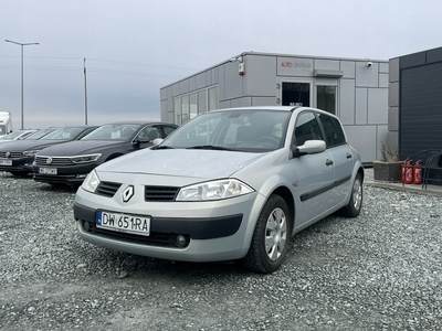 Renault Megane II Hatchback 1.4 16V 98KM 2004