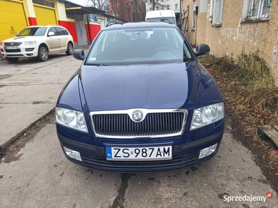 SKODA OCTAVIA II KOMBI 1.6 MPI ,benzyna -gaz 2011 rok.