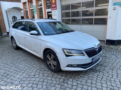 Skoda Superb Combi 2.0 TDI Ambition