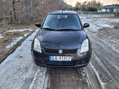 Suzuki Swift 1.3 Benzyna 2007 - Zadbany i Niezawodny!